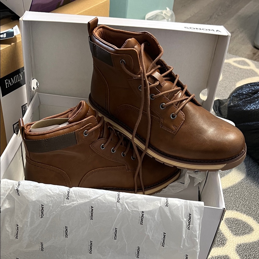 Men’s Sonoma Men's Tan Lace-Up Boots